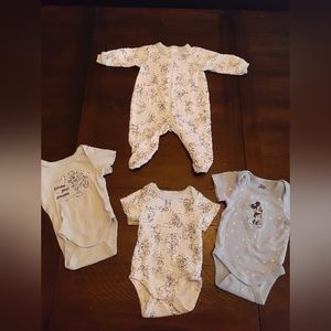 Disney Mickey Mouse Newborn, 0-3 Months Sleeper and Onesies